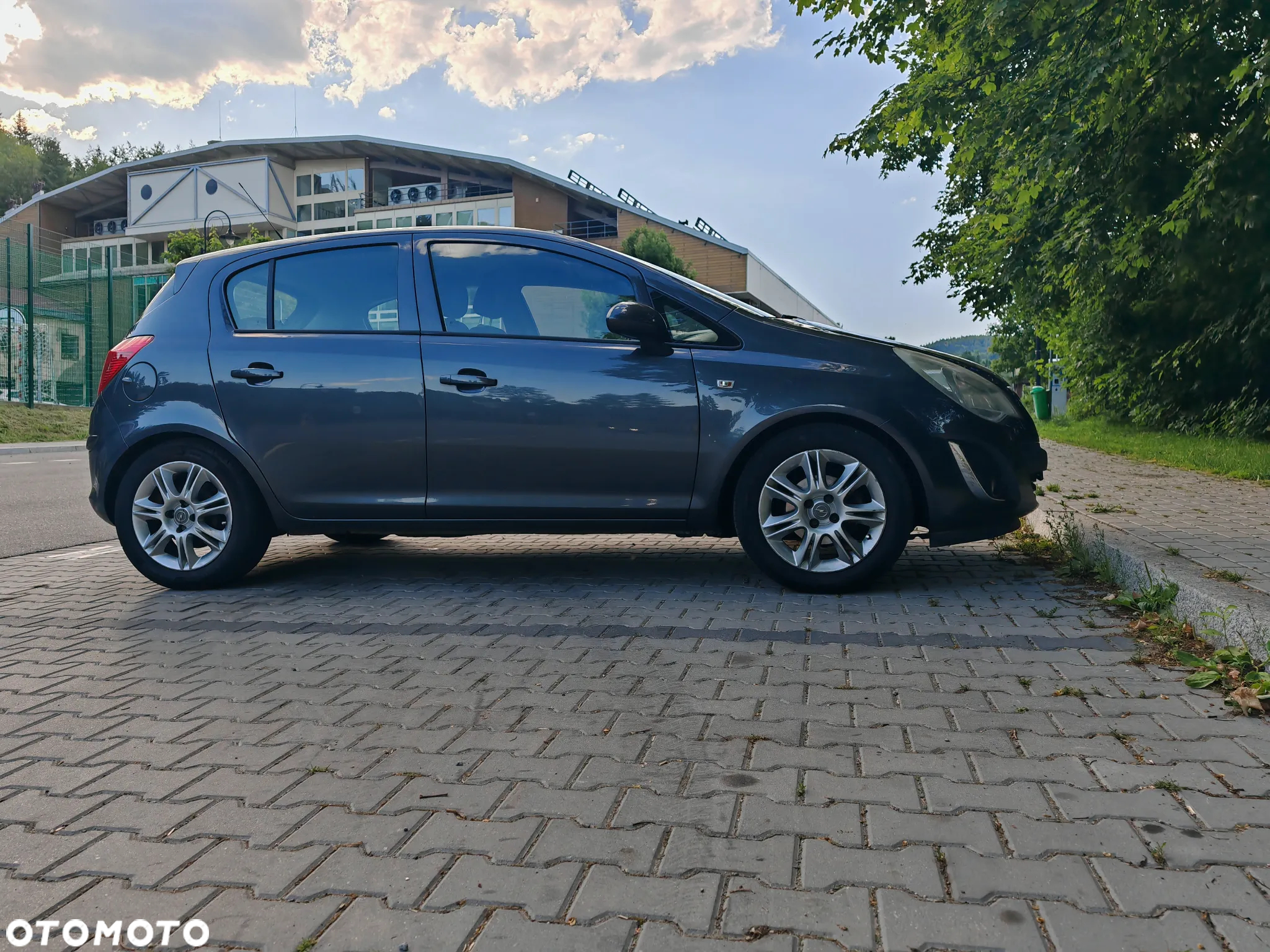 Opel Corsa 1.2 16V Enjoy - 2