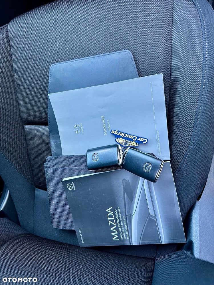 Mazda 3 e-SKYACTIV-G 2.0 M HYBRID 150 DRIVE SELECTION - 39