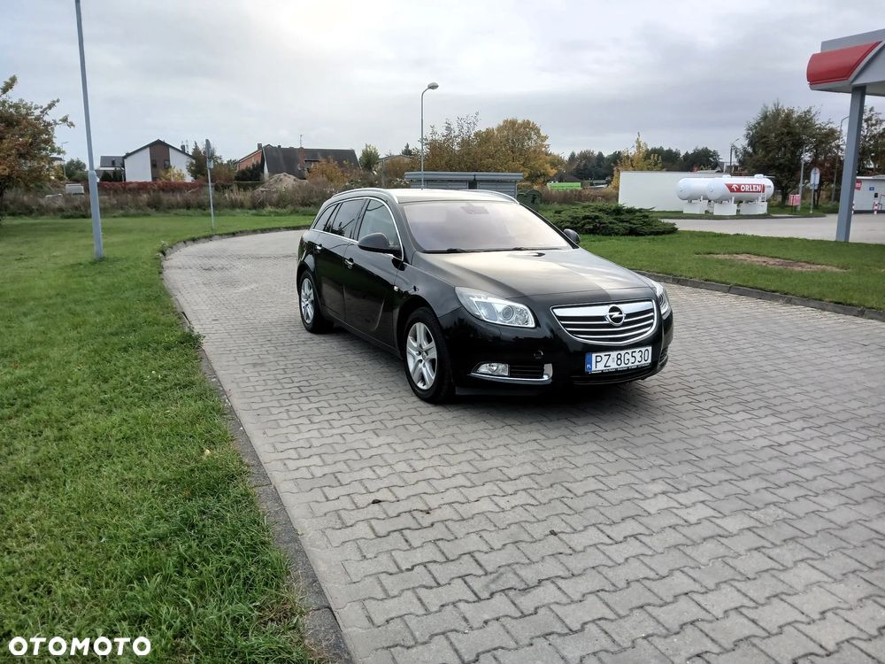 Opel Insignia 2.0 Turbo Sports Tourer Automatik Innovation - 2