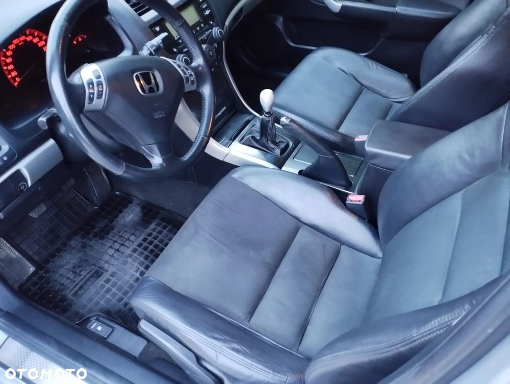 Honda Accord 2.0 i Sport - 13