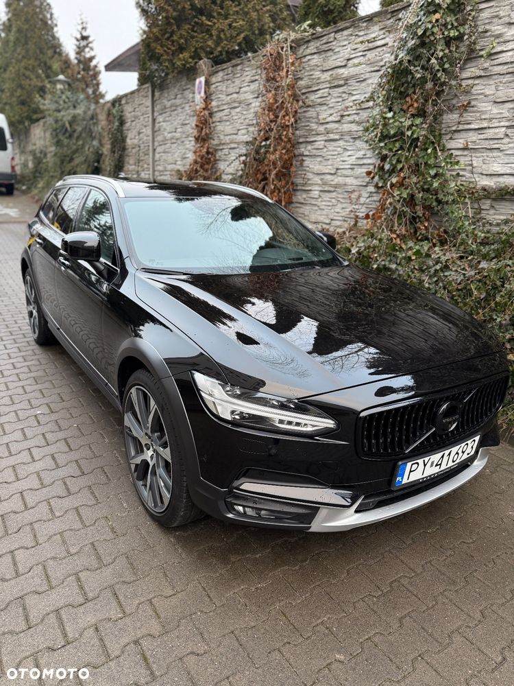 Volvo V90 D5 SCR AWD Momentum Pro - 5