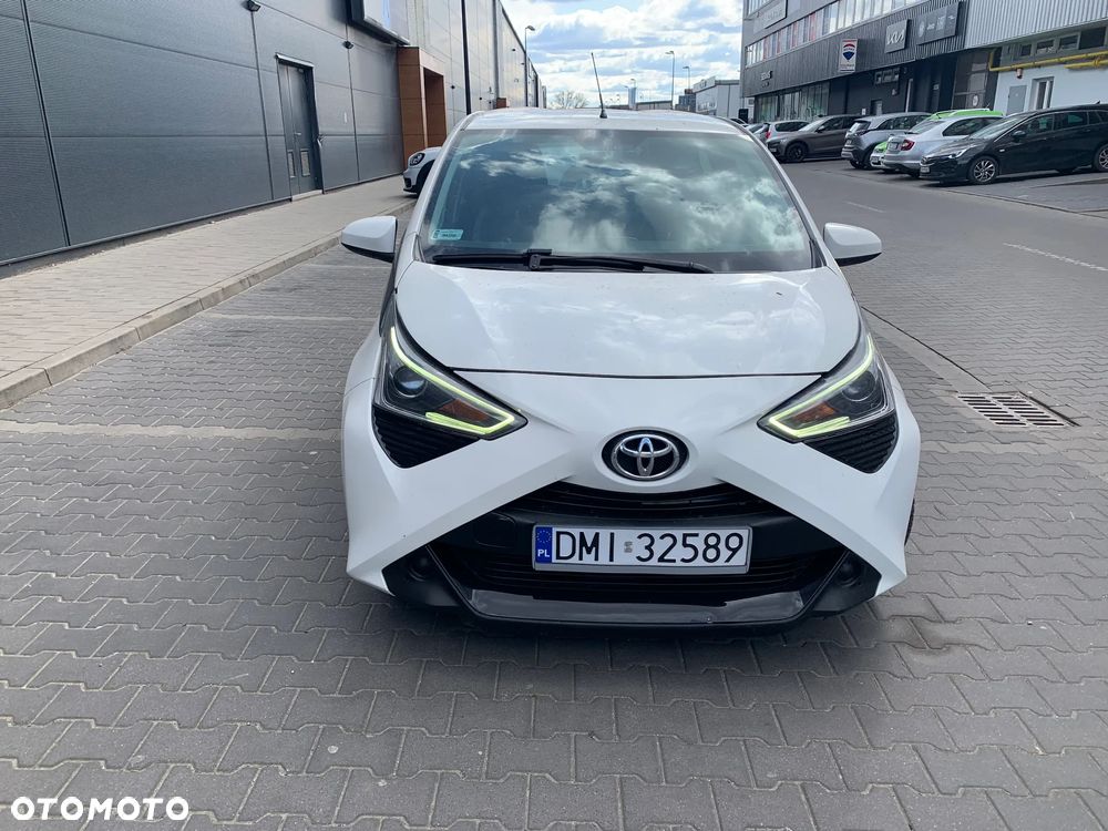 Toyota Aygo 1.0 VVT-i Black Edition - 2