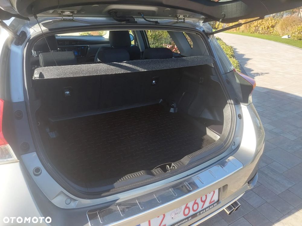 Toyota Auris - 26