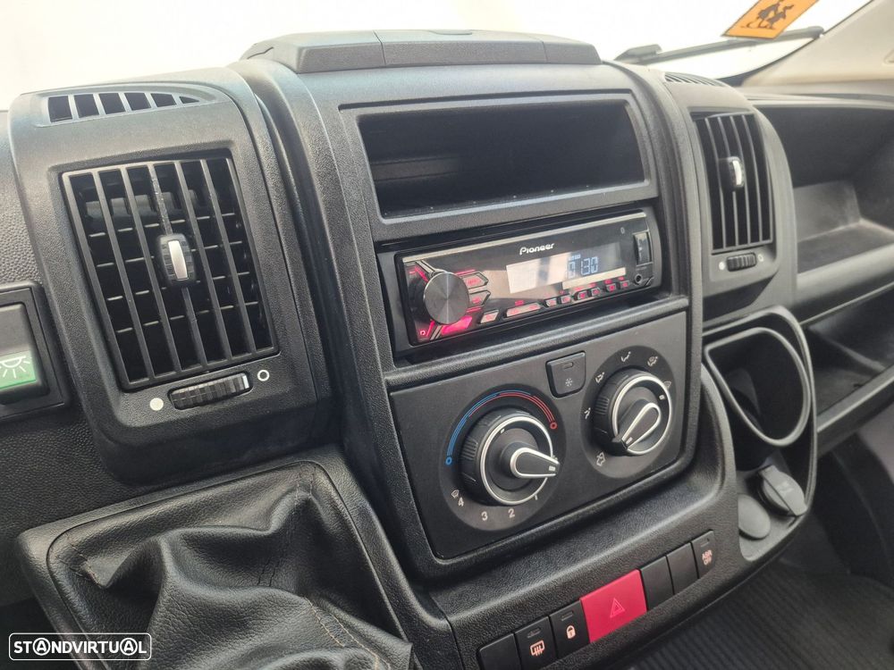 Fiat Ducato 33 2.3 M-Jet LH2 Vidrado 9L - 17