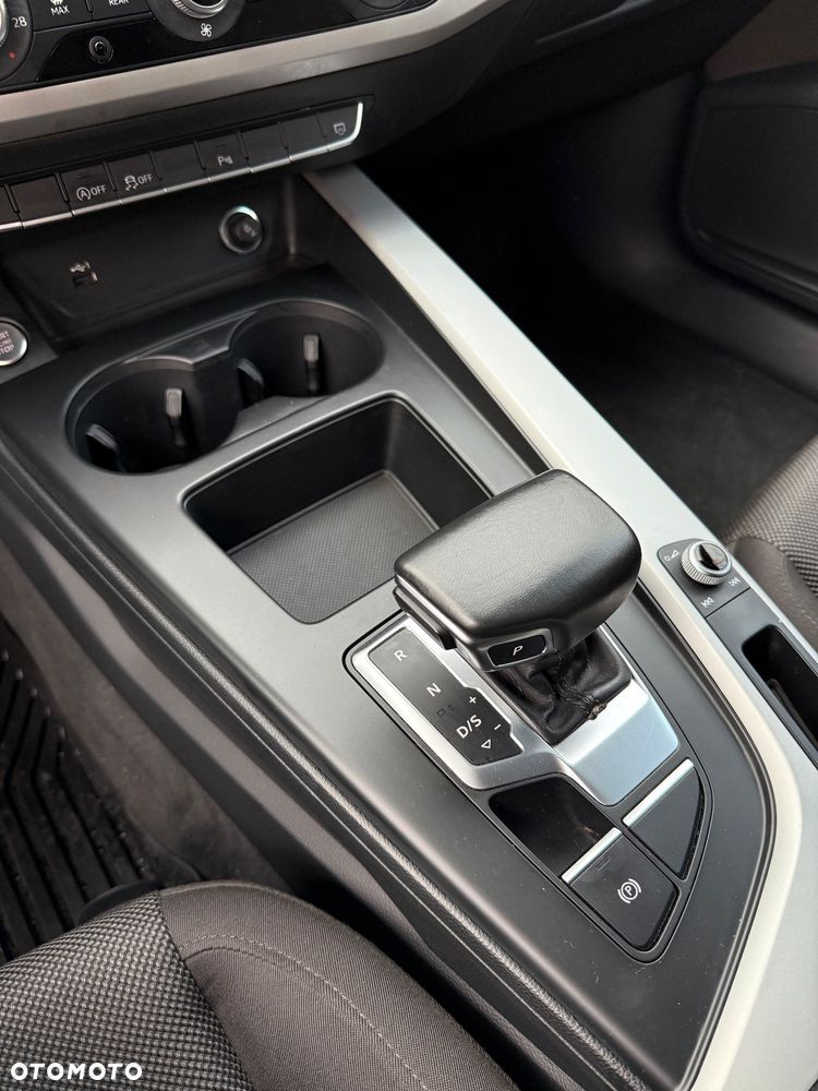 Audi A4 Avant 35 TFSI S tronic advanced - 17