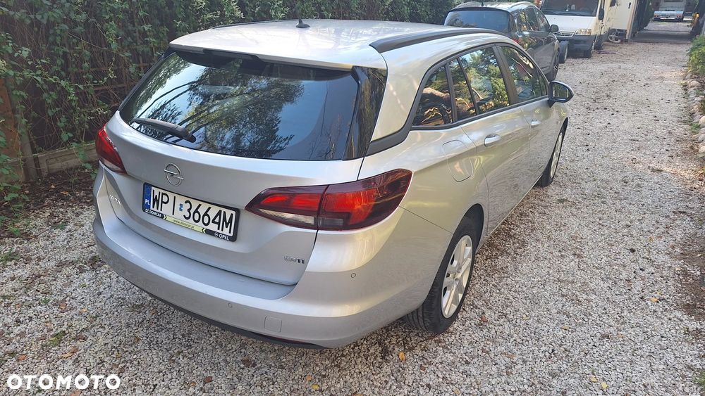 Opel Astra - 8