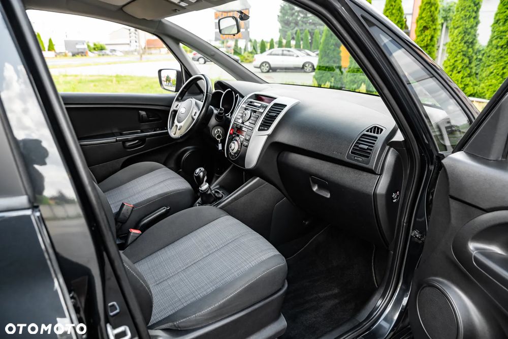 Kia Venga 1.4 S - 20