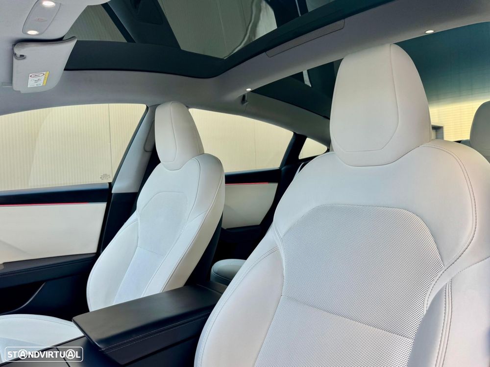Tesla Model 3 Tração Traseira Premium - 22