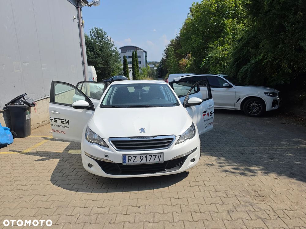 Peugeot 308 1.6 HDi Access - 1