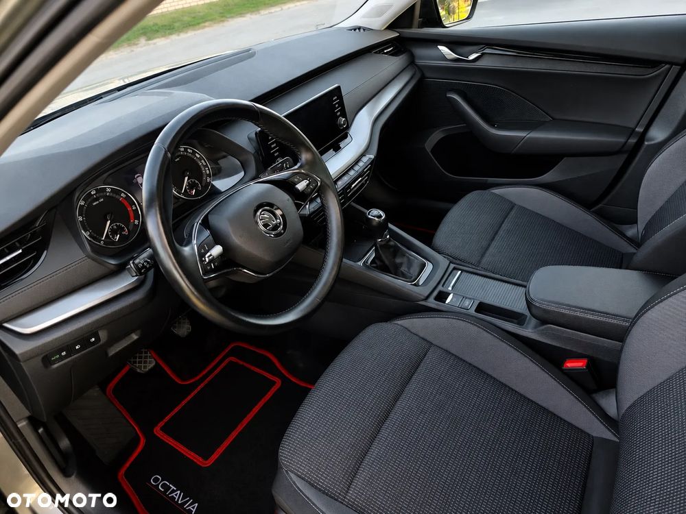 Skoda Octavia 1.5 TSI ACT Ambition - 23