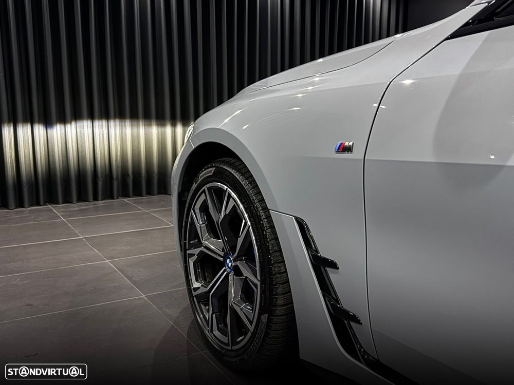 BMW i4 M50 - 13