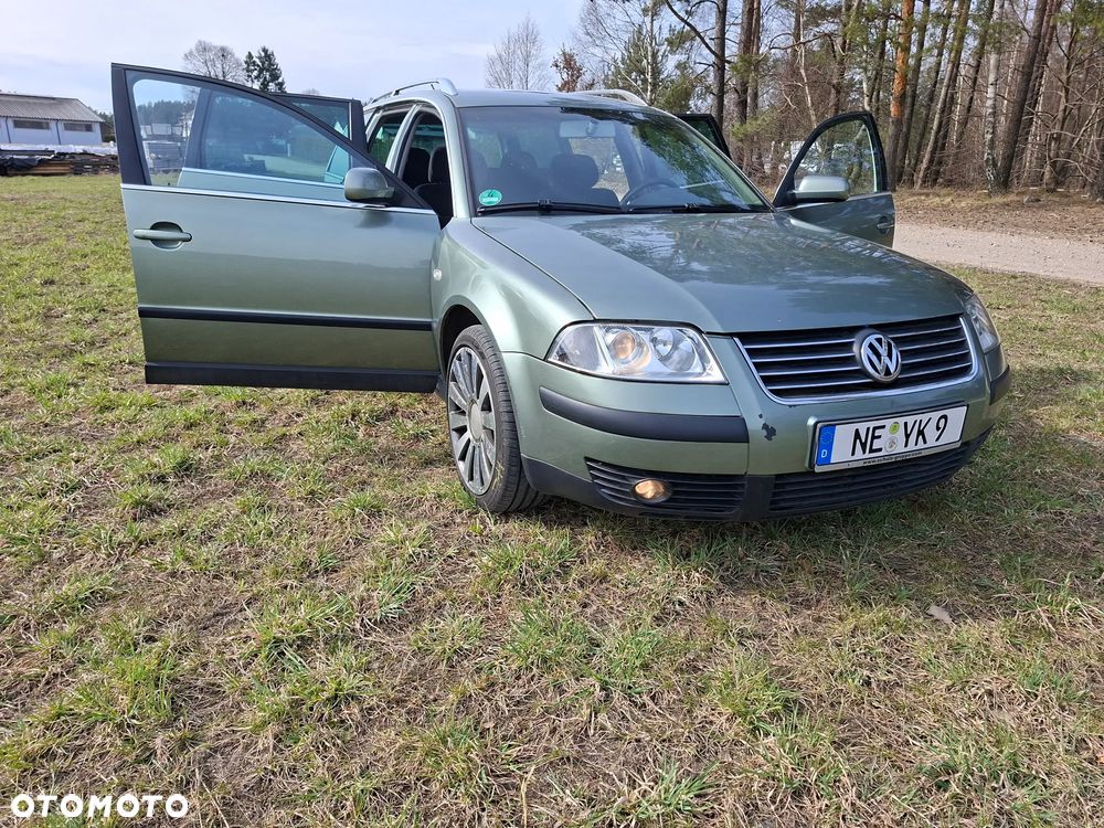 Volkswagen Passat 1.9 TDI Highline Tiptr - 11