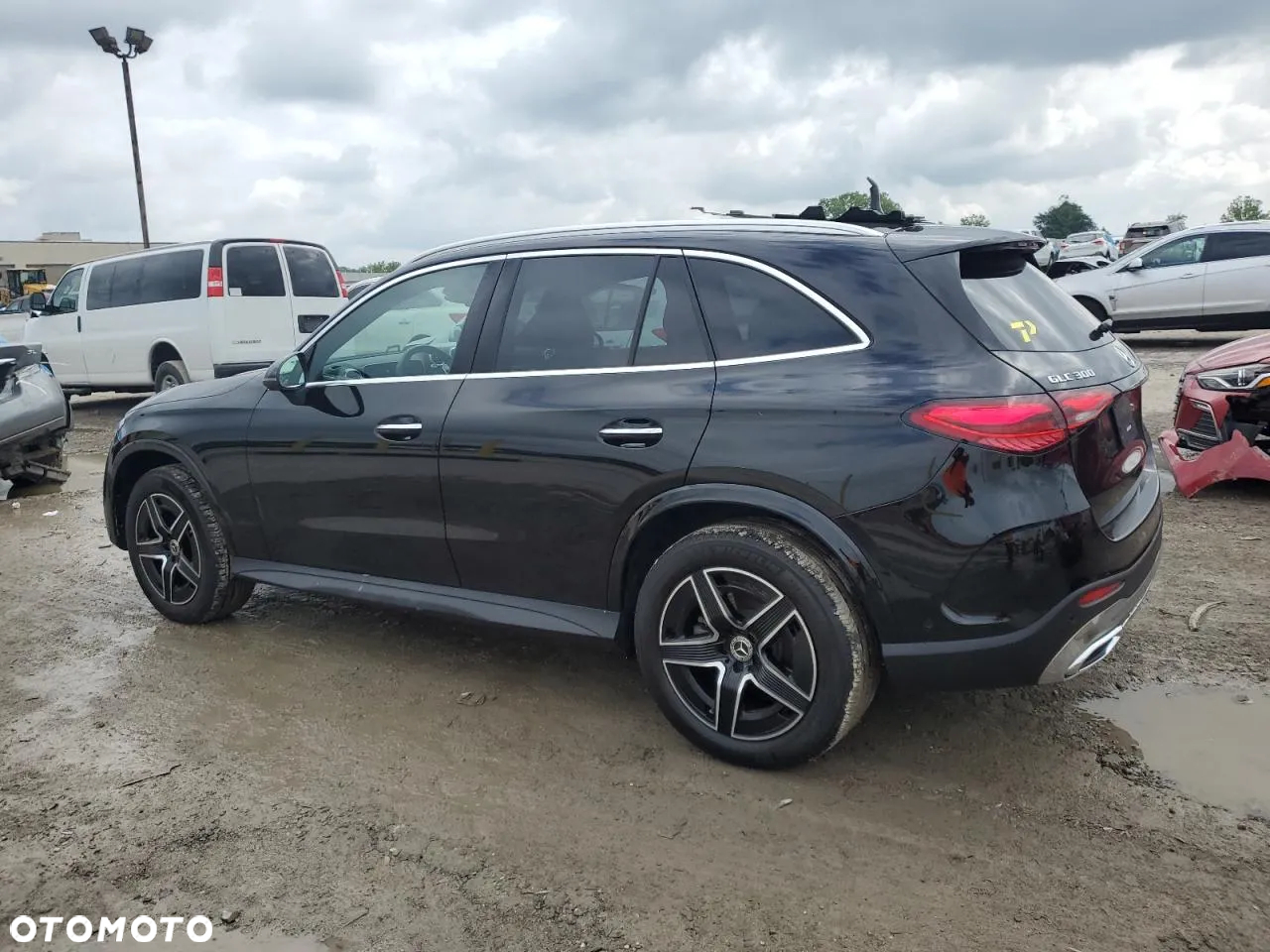 Mercedes-Benz GLC - 4