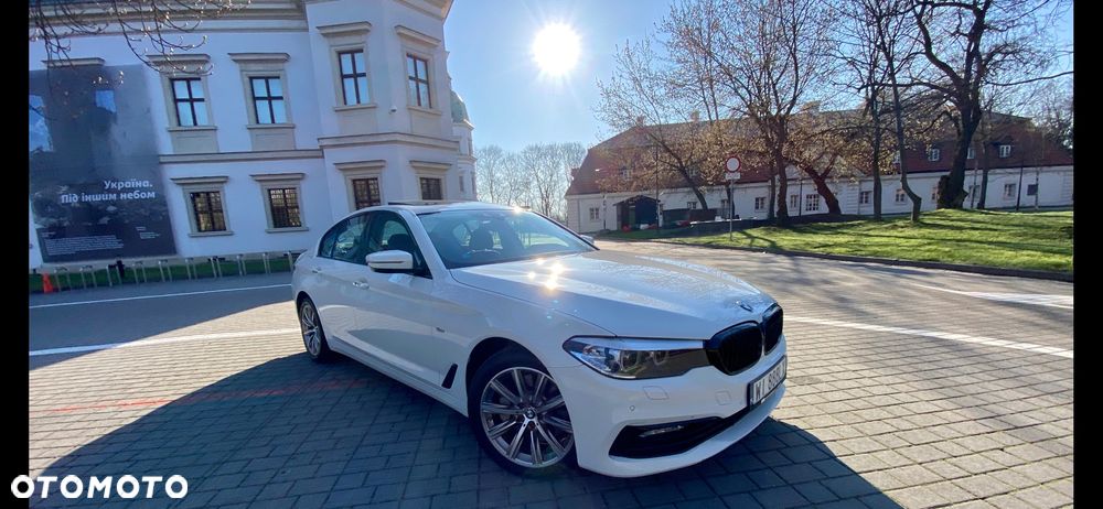 BMW Seria 5 530i xDrive Sport Line sport - 2