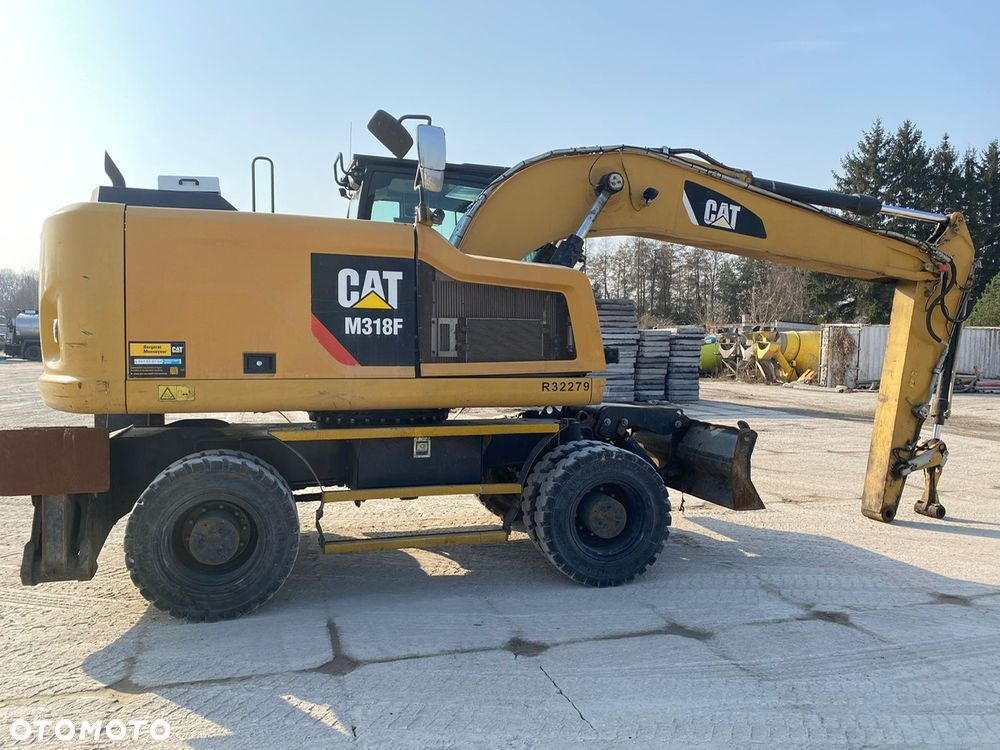 Caterpillar M 318F / 2017 / Pług / Podpory - 14