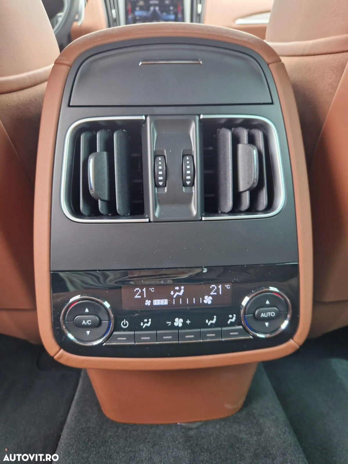Maserati Levante Modena S - 21