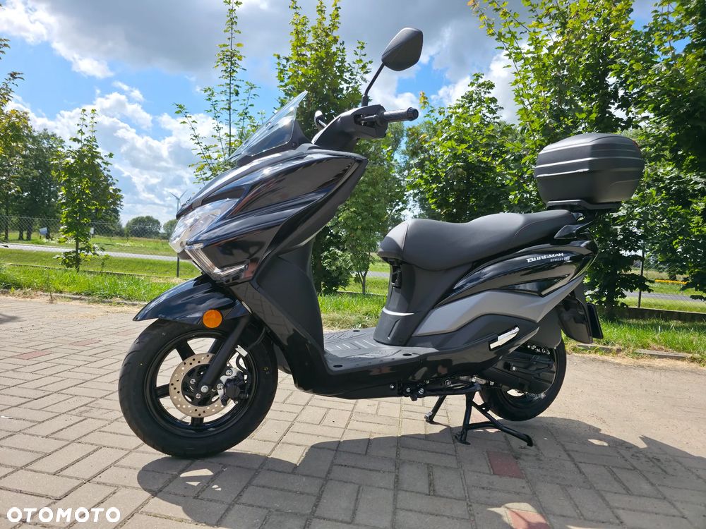 Suzuki Burgman - 15