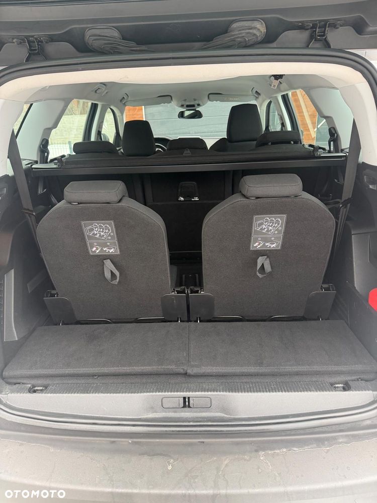 Peugeot 5008 1.5 BlueHDi Active S&S EAT8 - 19