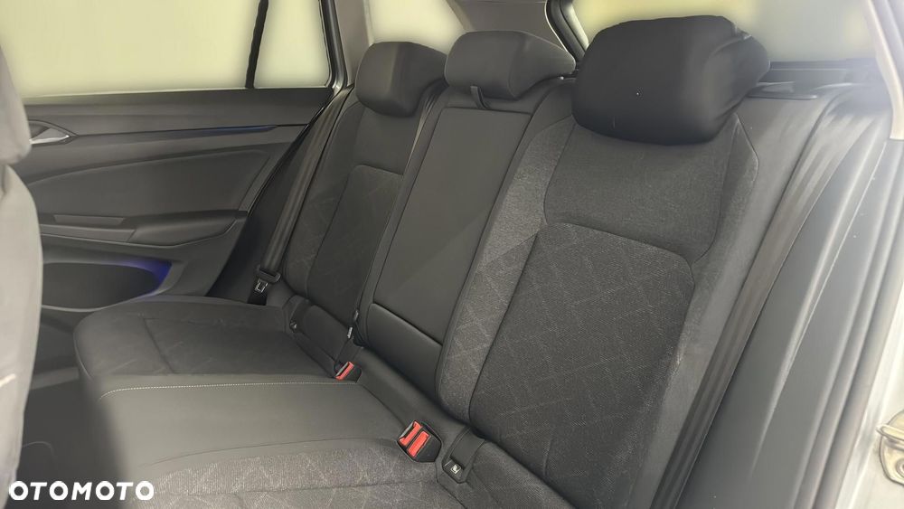 Volkswagen Golf 2.0 TDI Life - 16