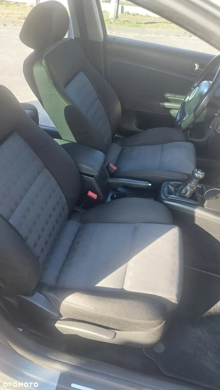 Volkswagen Passat 1.9 TDI Trendline - 8