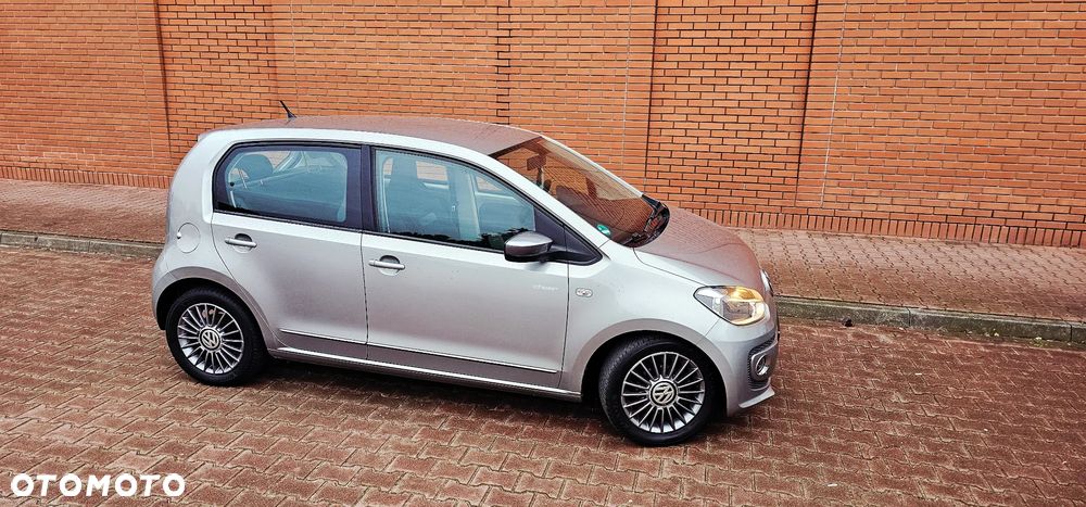 Volkswagen up! club - 29