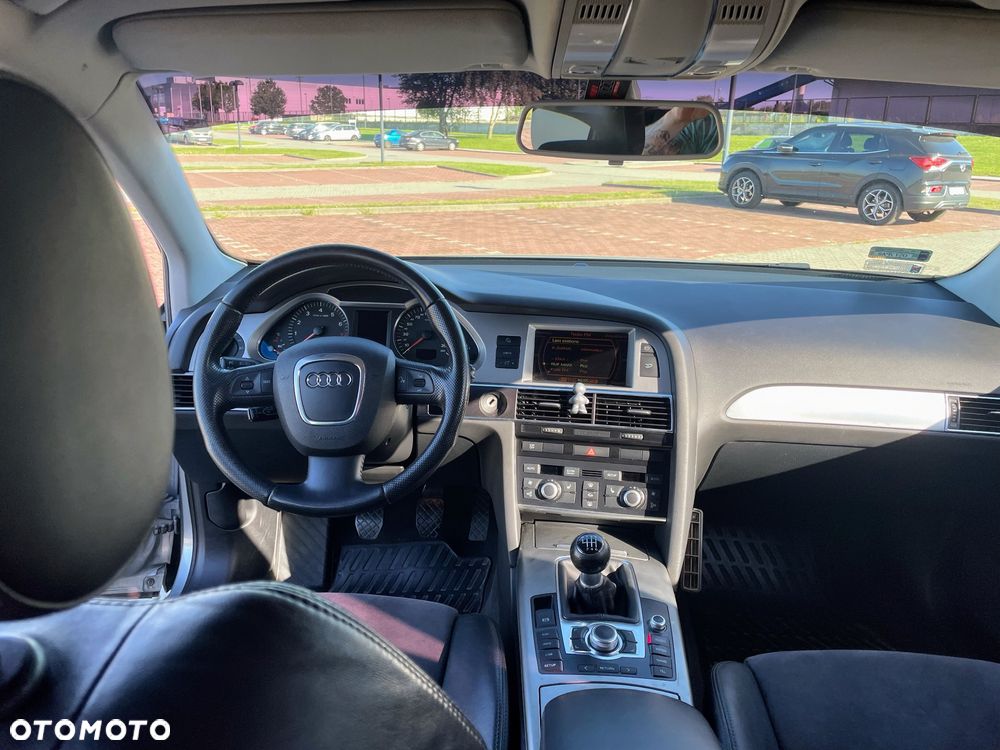 Audi A6 - 6