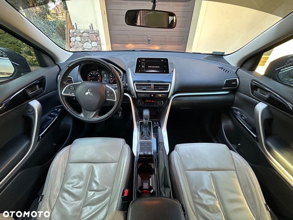 Mitsubishi Eclipse Cross - 18