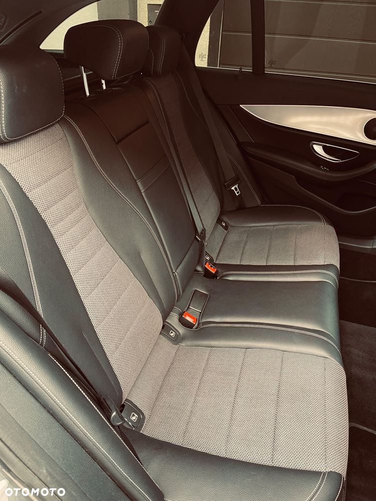Mercedes-Benz Klasa E 220 d Business Edition 9G-TRONIC - 29