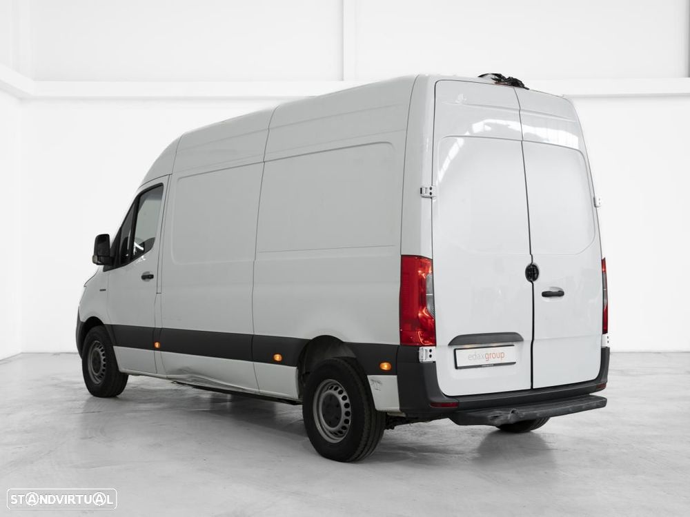 Mercedes-Benz E-SPRINTER - 5