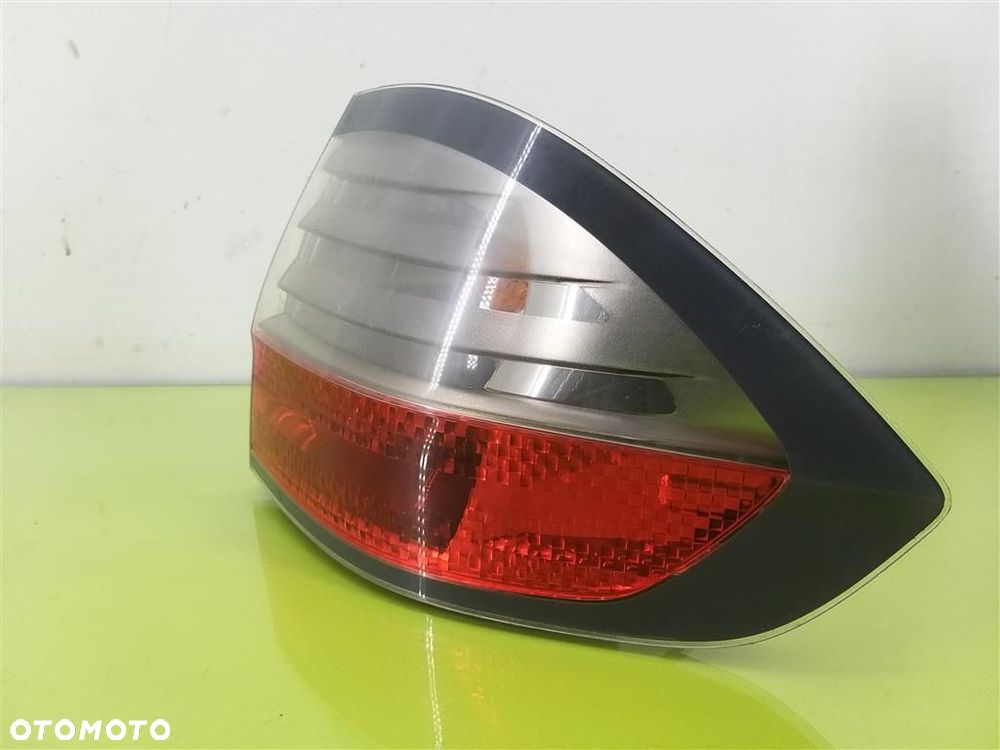 Lampa prawa tylna tył Ford S-MAX I 2006-2010 PRZED LIFT WERSJA EUROPEJSKA - 3