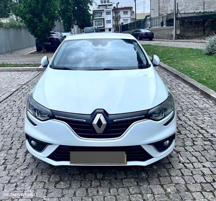 Renault Mégane 1.5 Blue dCi Zen - 13
