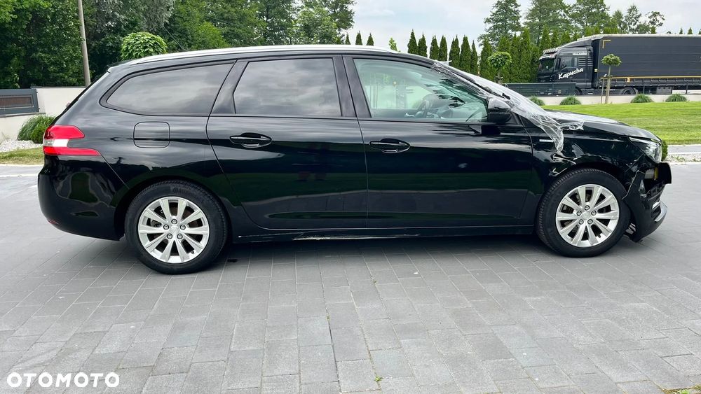 Peugeot 308 PureTech 110 Stop & Start Access - 10