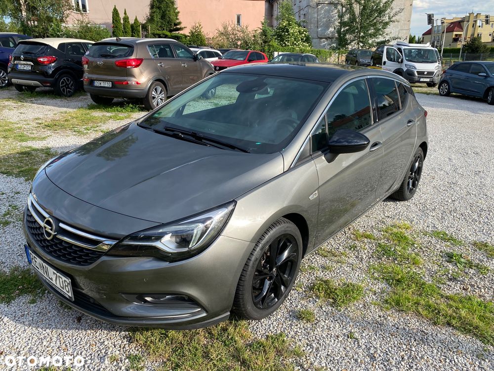 Opel Astra 1.4 Turbo Innovation - 1