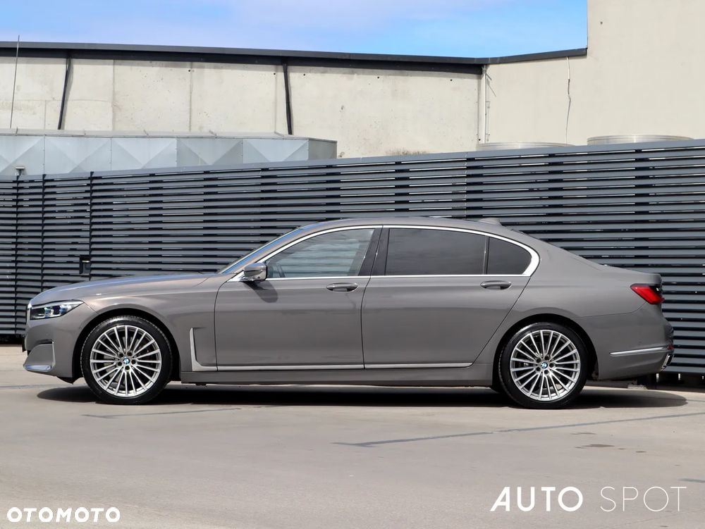 BMW Seria 7 740Ld xDrive sport - 2