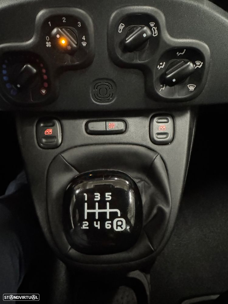 Fiat Panda 1.0 Hybrid City Cross - 20