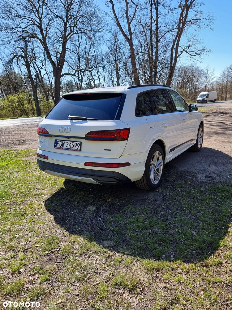 Audi Q7 - 7