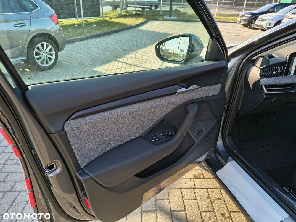 Skoda Superb 2.0 TDI SCR Edition 130 DSG - 15