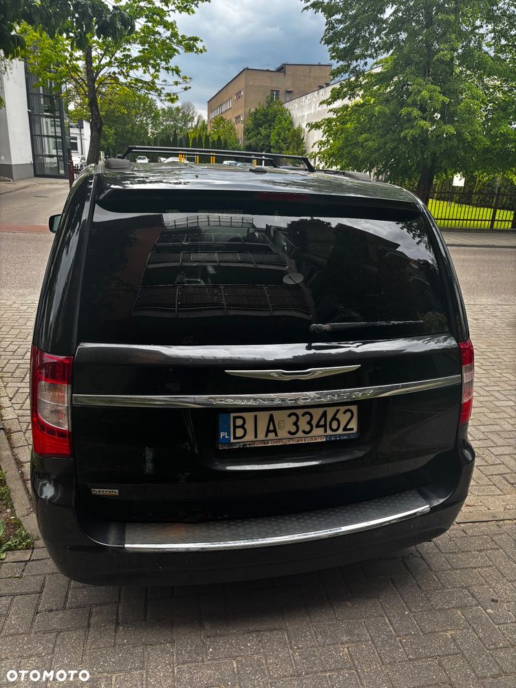 Chrysler Town & Country 3.6 Touring - 22