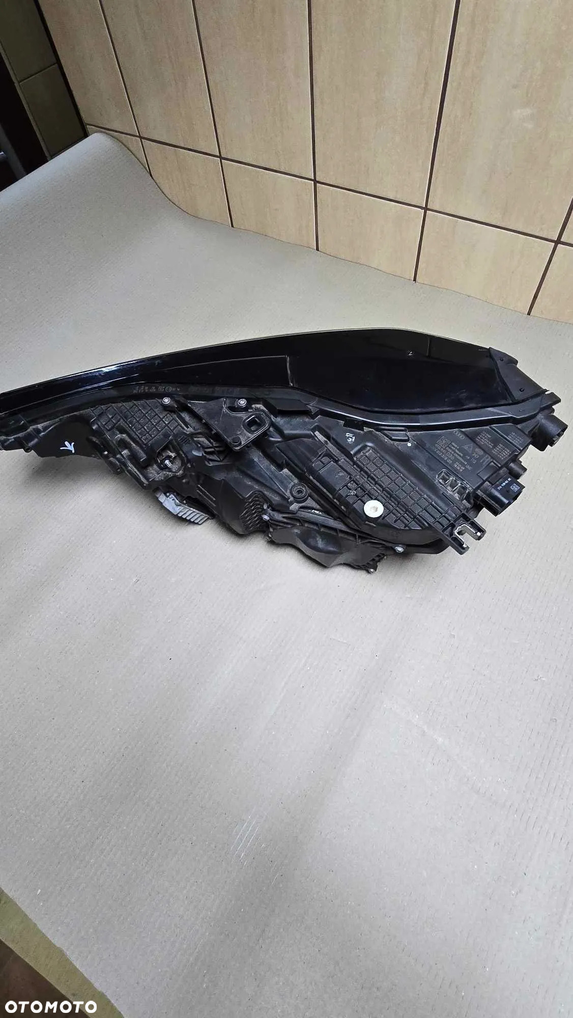 LAMPA PRZEDNIA DO AUDI A6 C8 PRAWA MATRIX FULL LED 2018R. 4K0 - 3