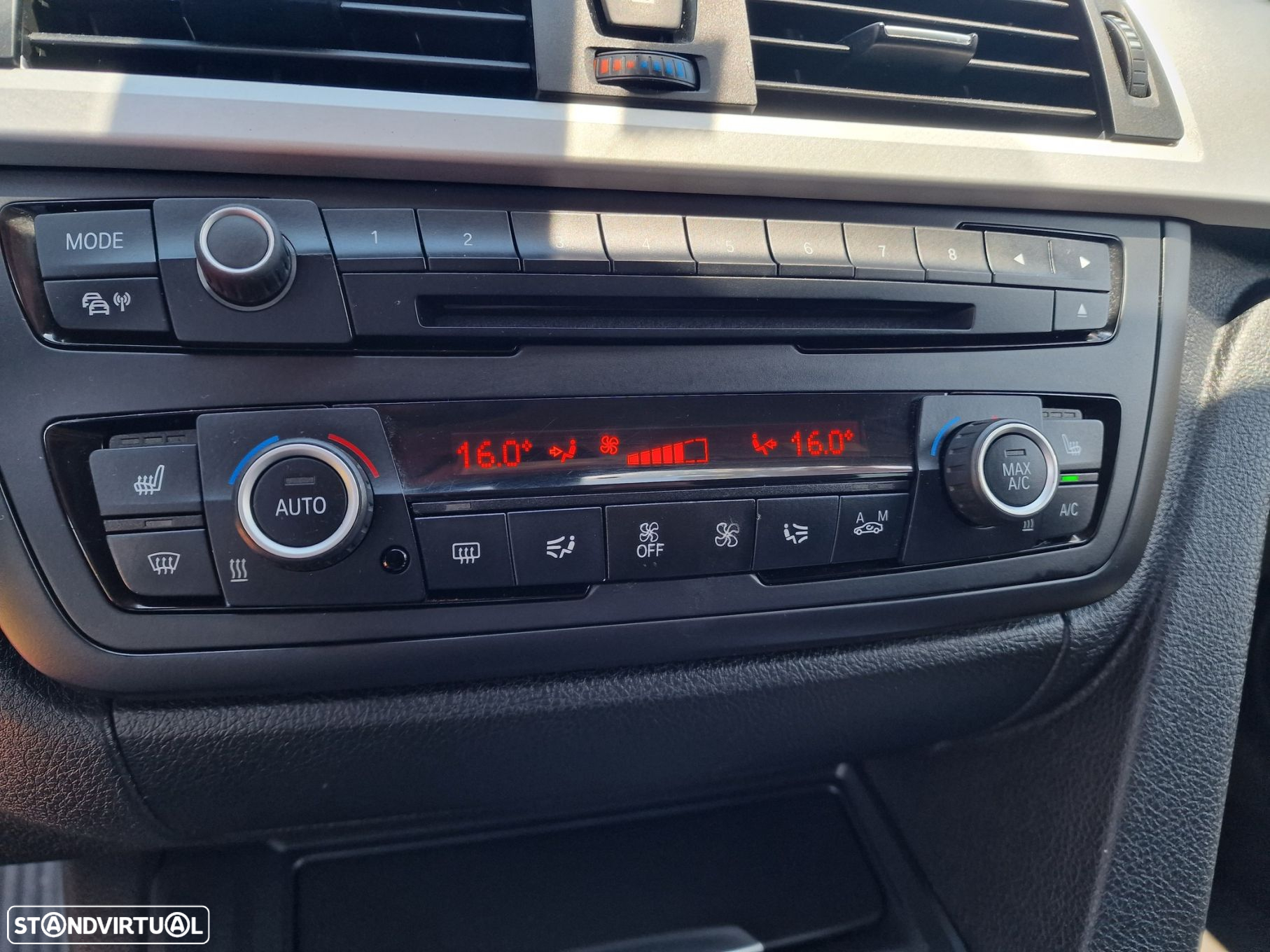 BMW 320 d Touring - 29