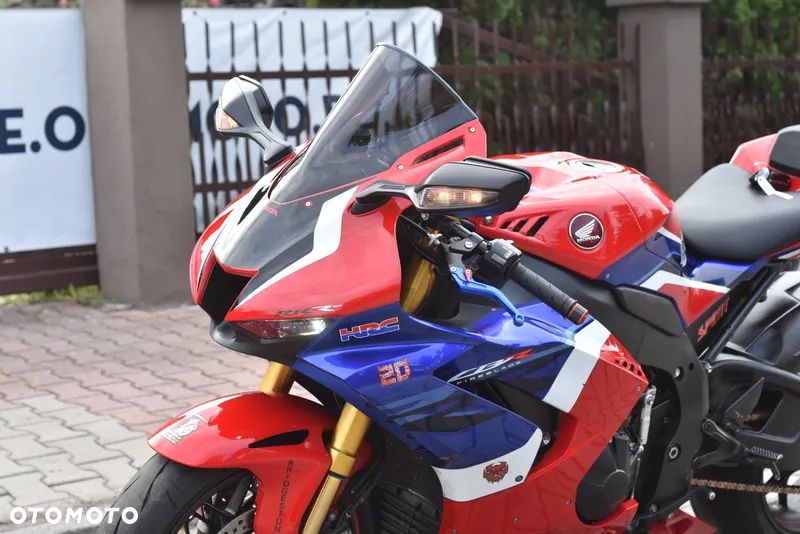 Honda CBR - 25