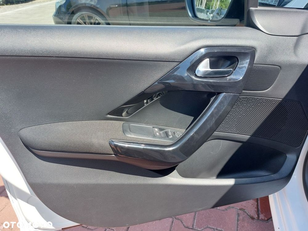 Peugeot 208 1.6 BlueHDi Active - 10