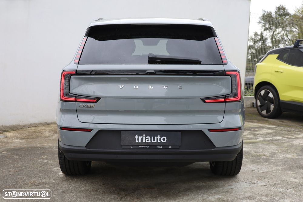 Volvo EX90 104 kWh Single Motor Core - 4