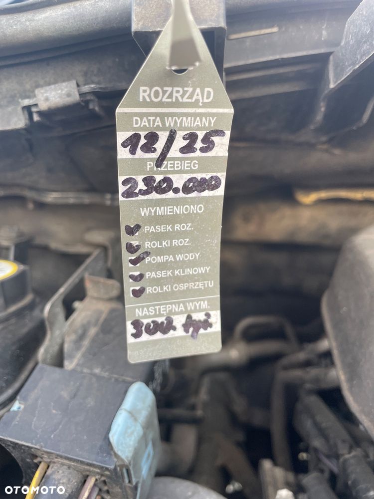 Ford S-Max - 15