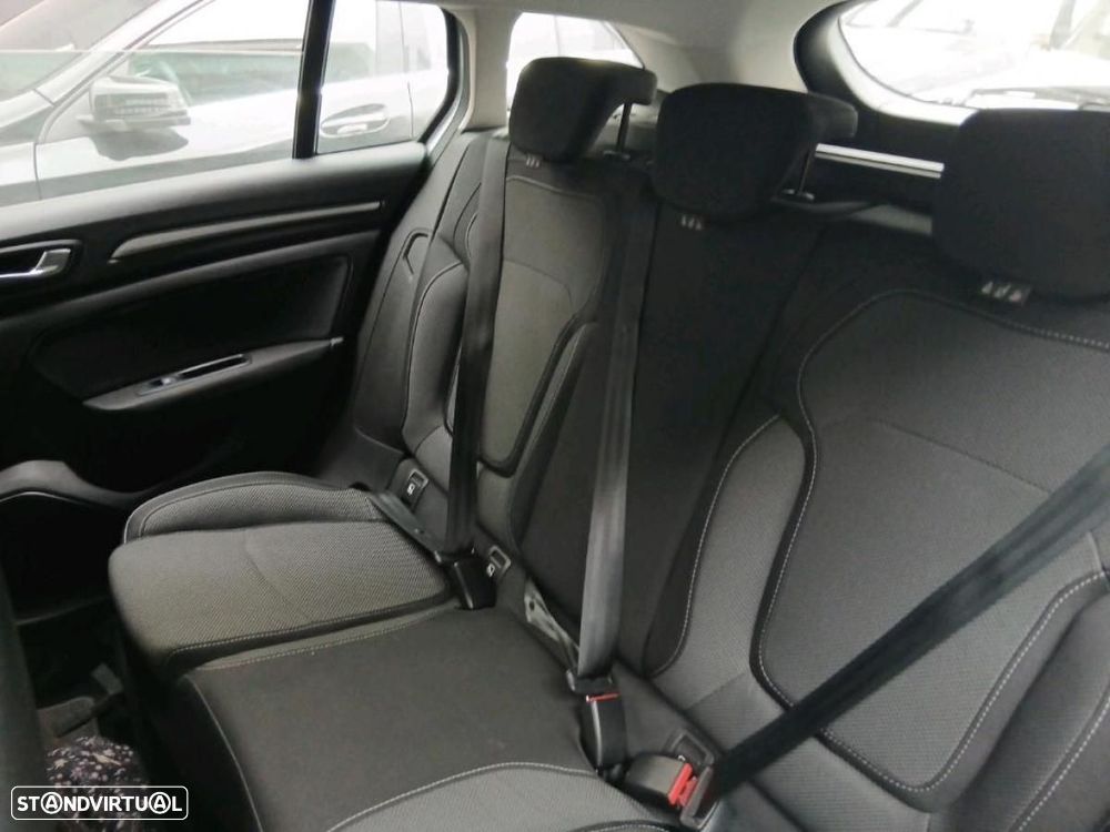 Renault Mégane Sport Tourer 1.5 Blue dCi Equilibre - 3