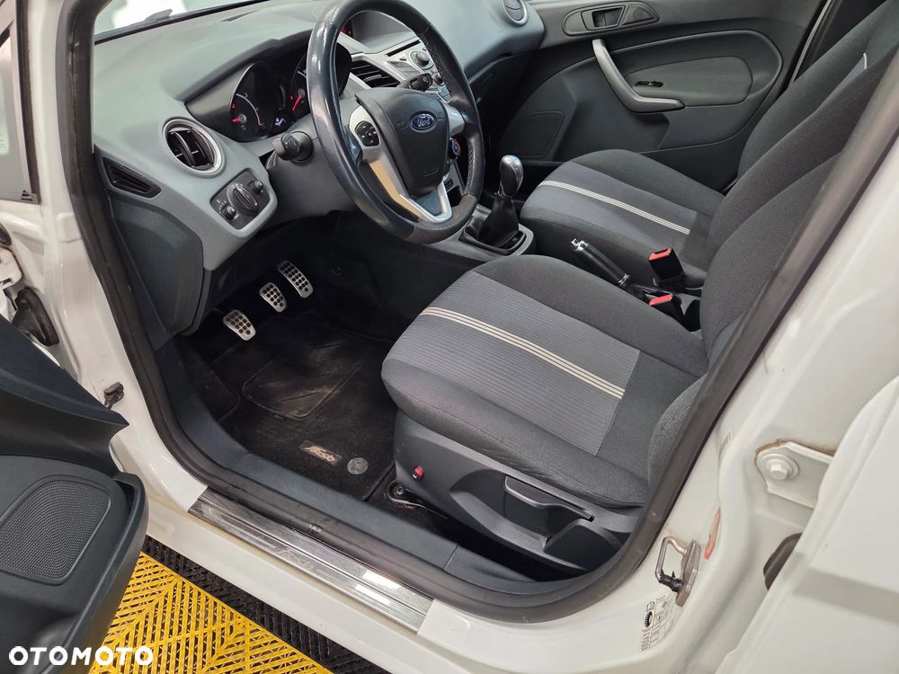Ford Fiesta 1.25 Viva - 11