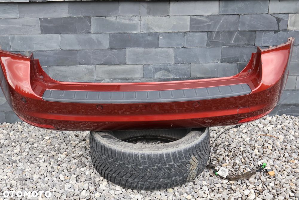 VOLVO V50 LIFT 07-12 ZDERZAK TYŁ TYLNY PDC CZUJNIKI - 1