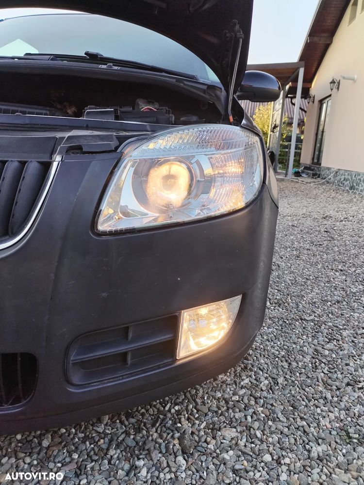 Skoda Fabia 1.4 Sport - 9