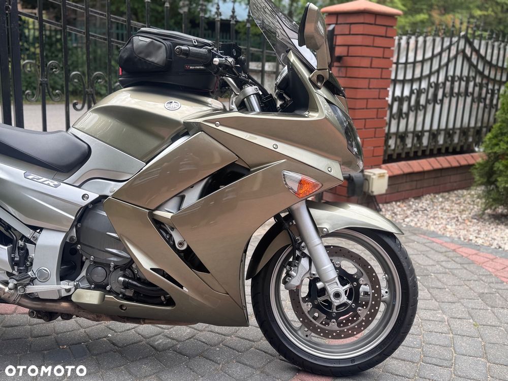 Yamaha FJR - 10