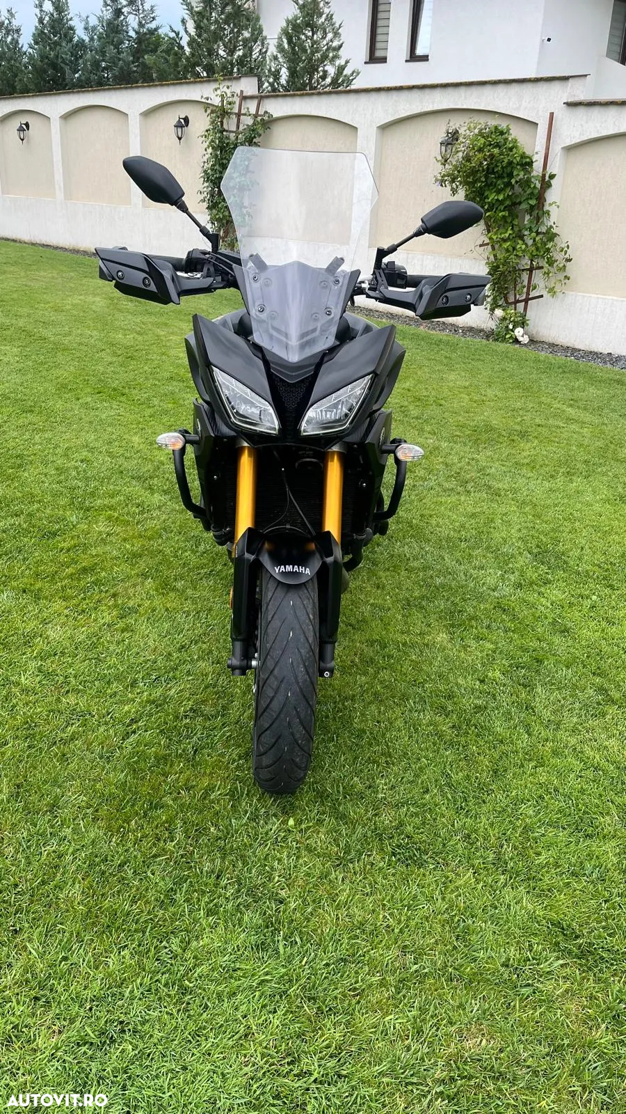 Yamaha MT-09 Tracer - 2